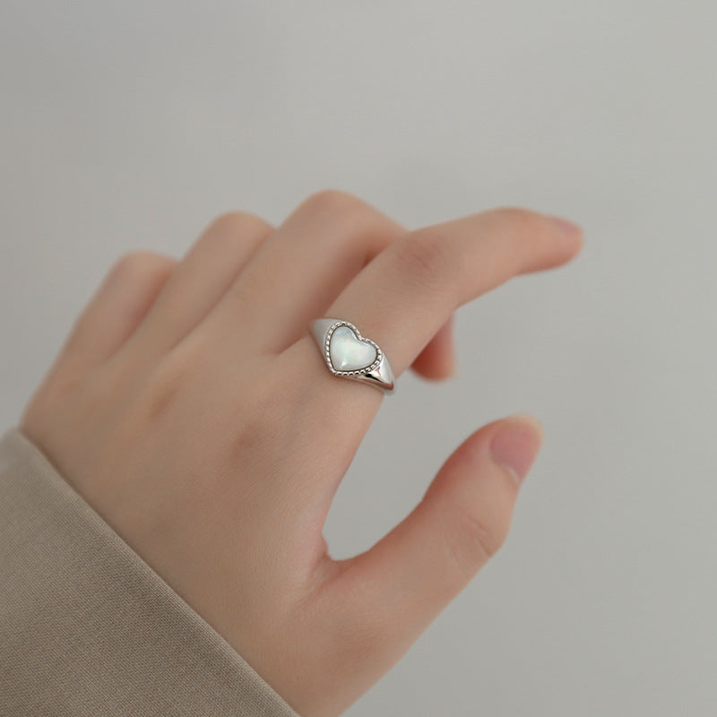 Retro Style Shell Heart-shaped Ring Japanese And Korean Simple Women's Love Heart-shaped Ring
